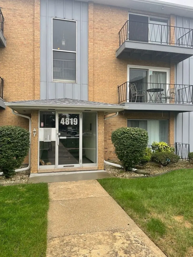 4819 W 109th Street