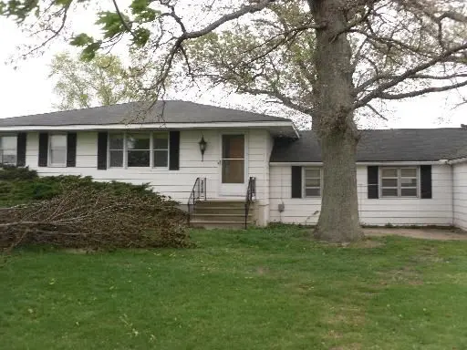 5623 N 16000w Road