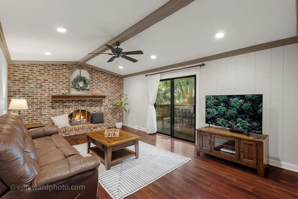 1110 E Gartner Road