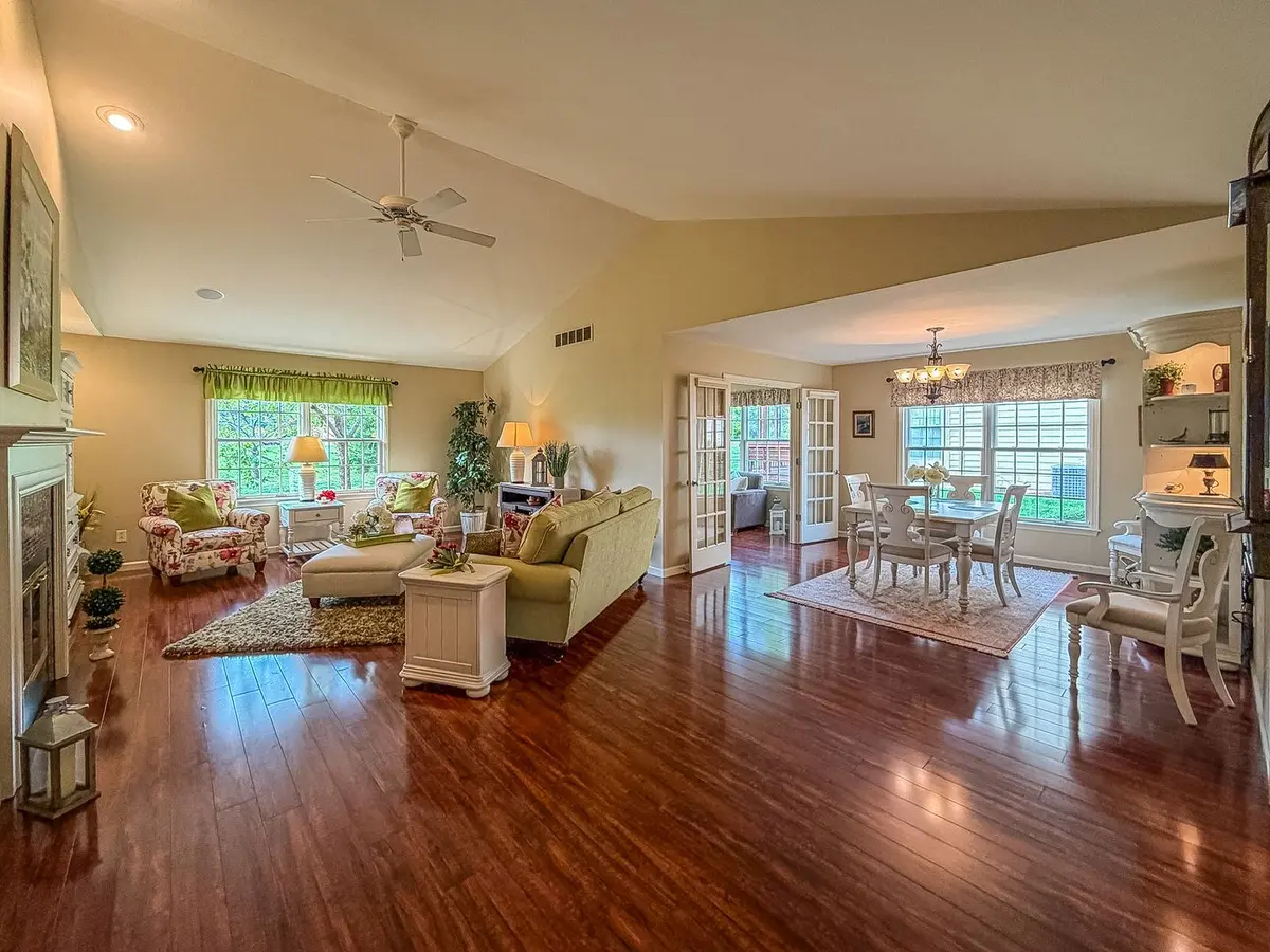 1901 Lydia Court