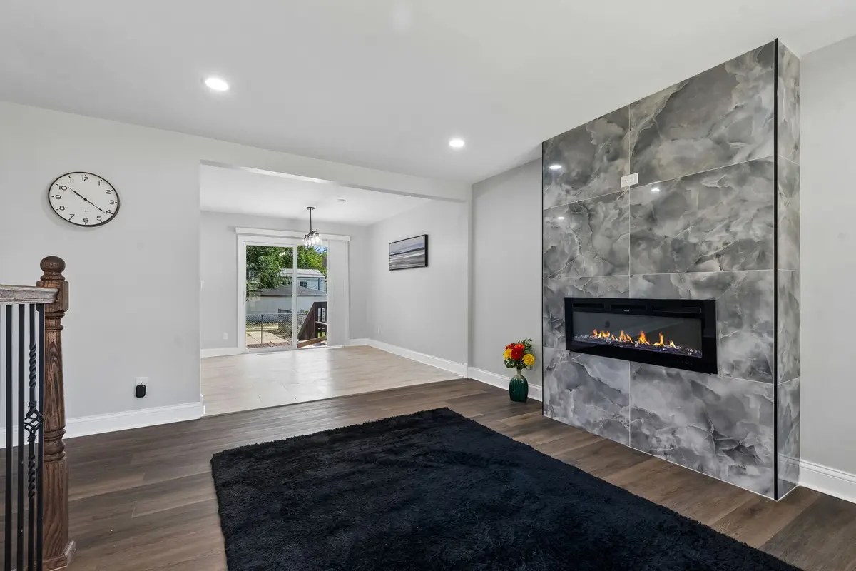 291 Clyde Avenue