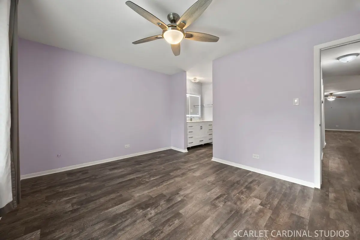 1773 Gloucester Court