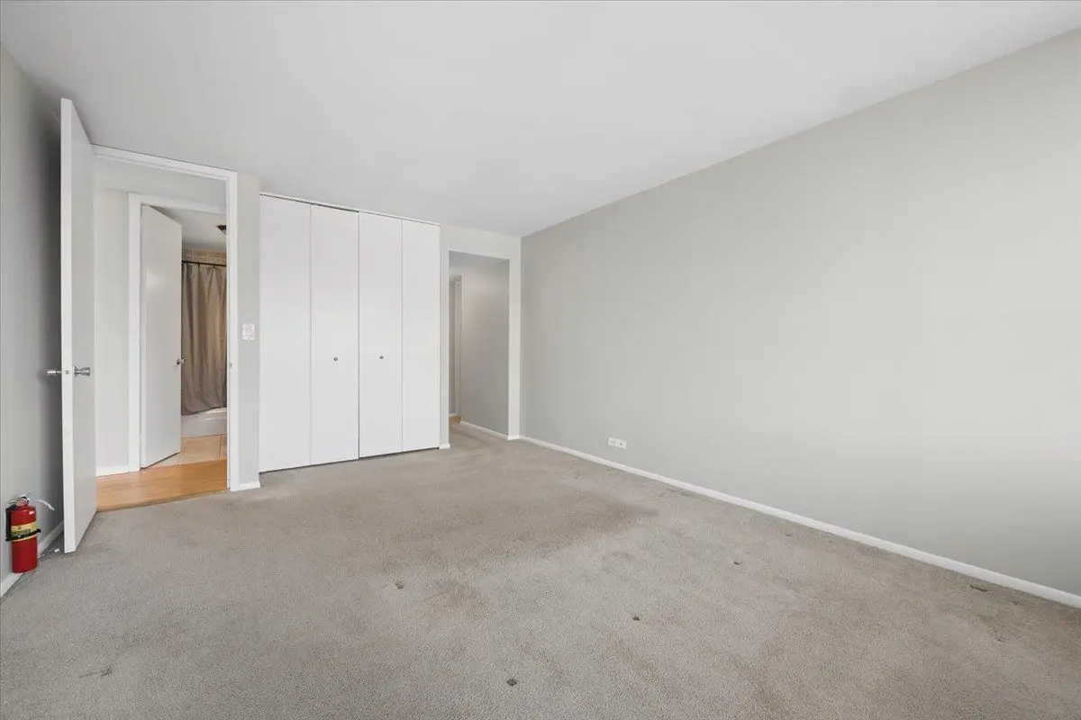 655 W Irving Park Road