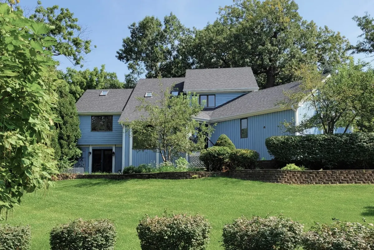 6 Potomac Court