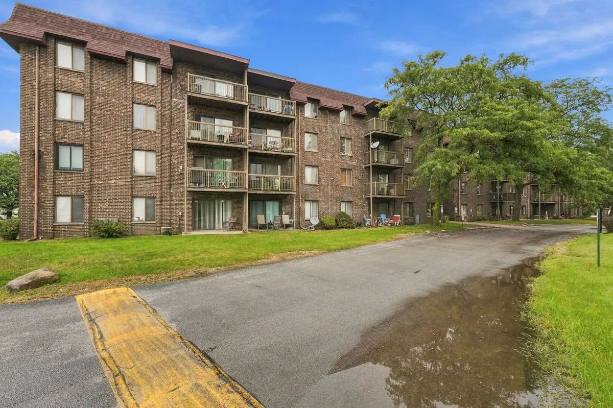 820 Elder Road
