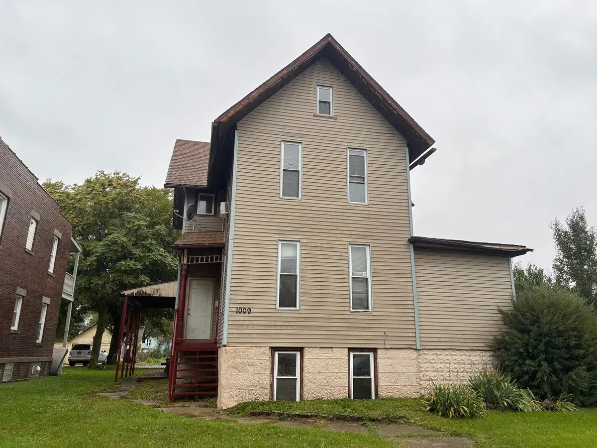 1009 7th Street