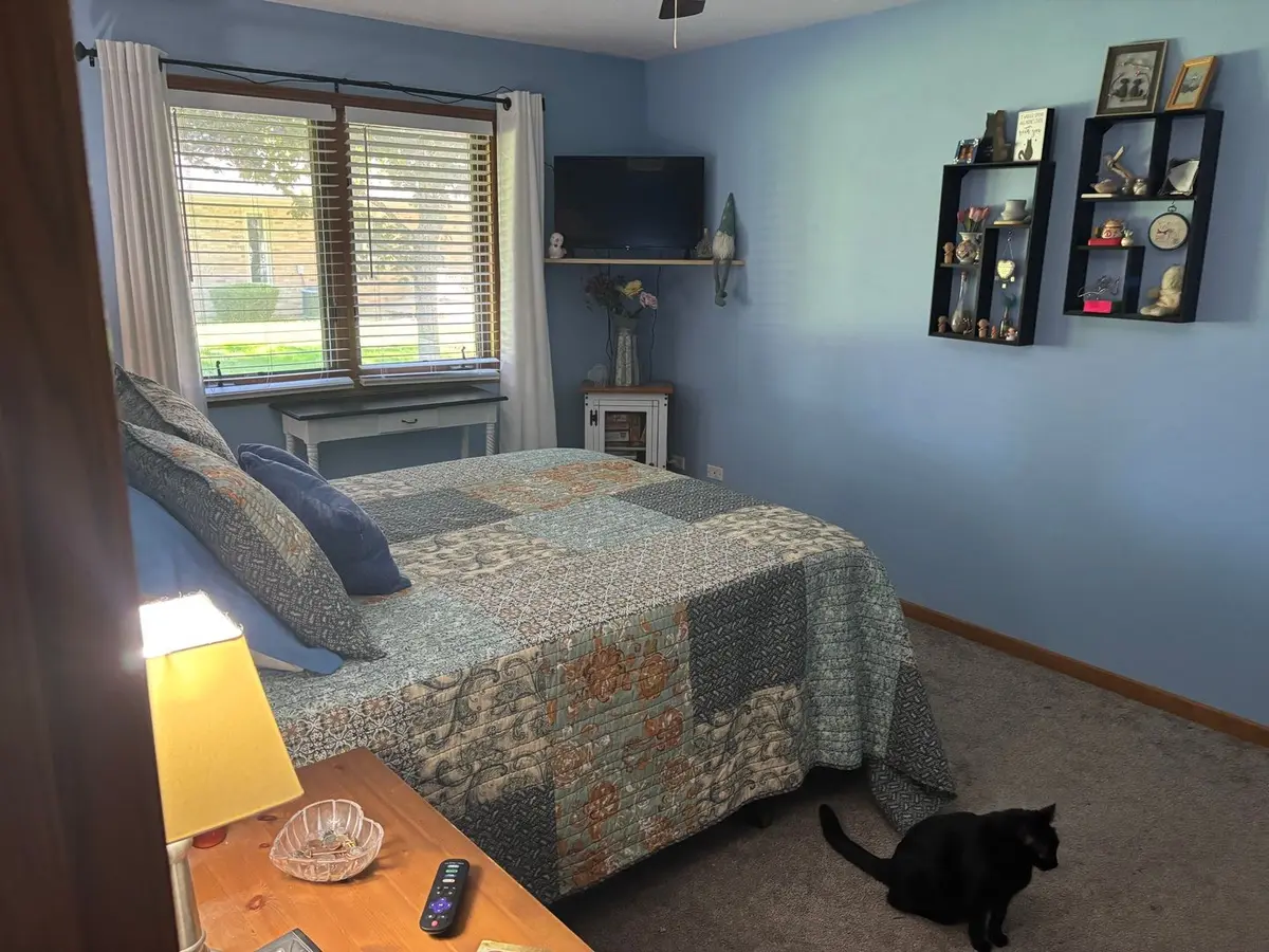 831 Deerpath Lane