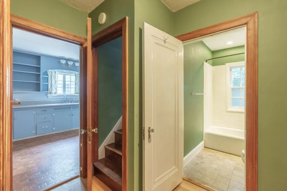 702 N 12th Street