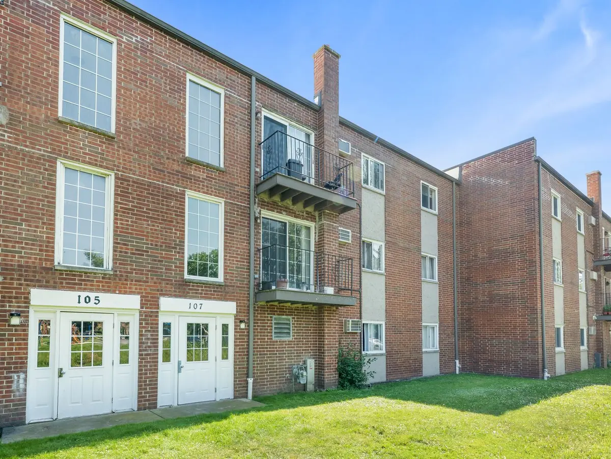 107 W Elk Trail
