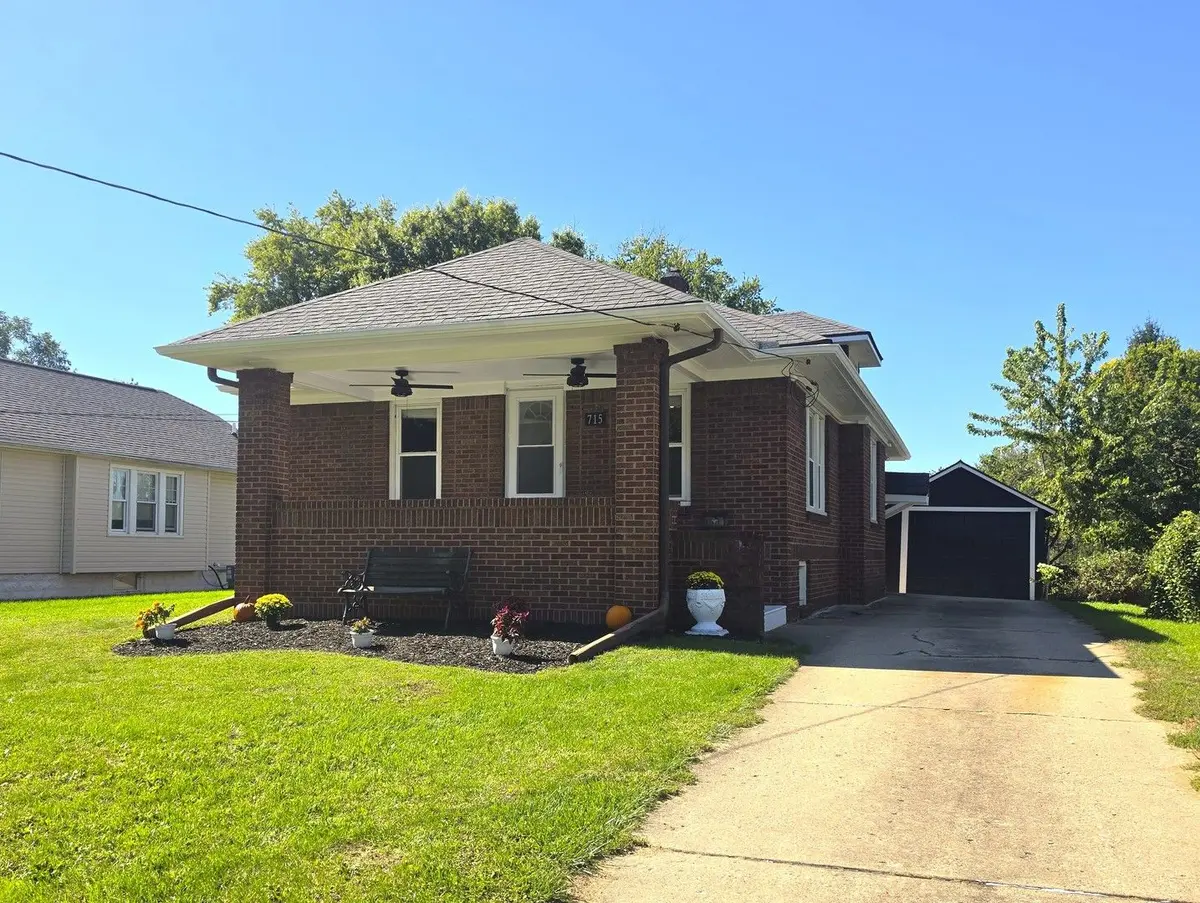 715 Catherine Street