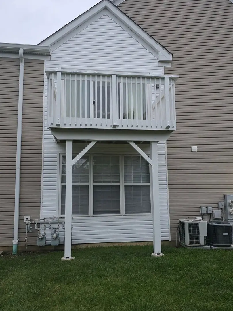 37 Arboretum Drive