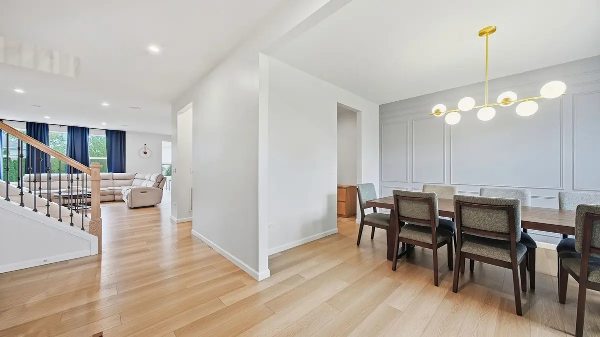 27109 Rustic Wood Lane