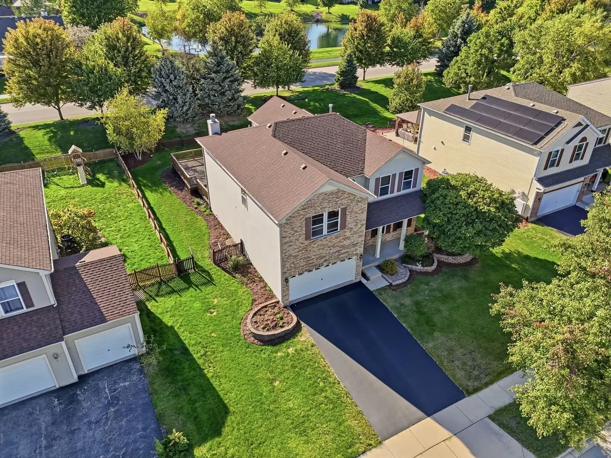 1009 Butterfield Circle W