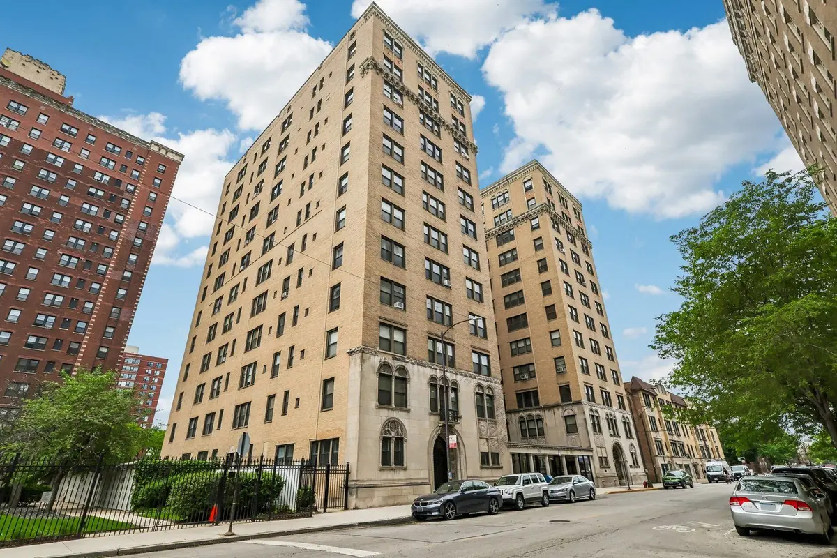 1755 E 55th Street