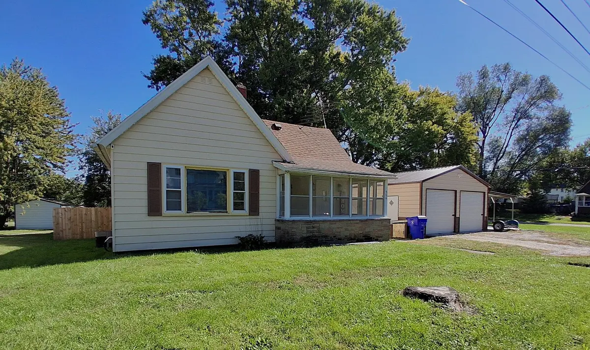 306 Rice Street