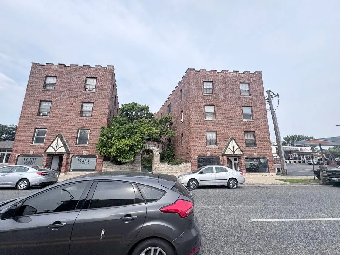 3410 Harlem Avenue