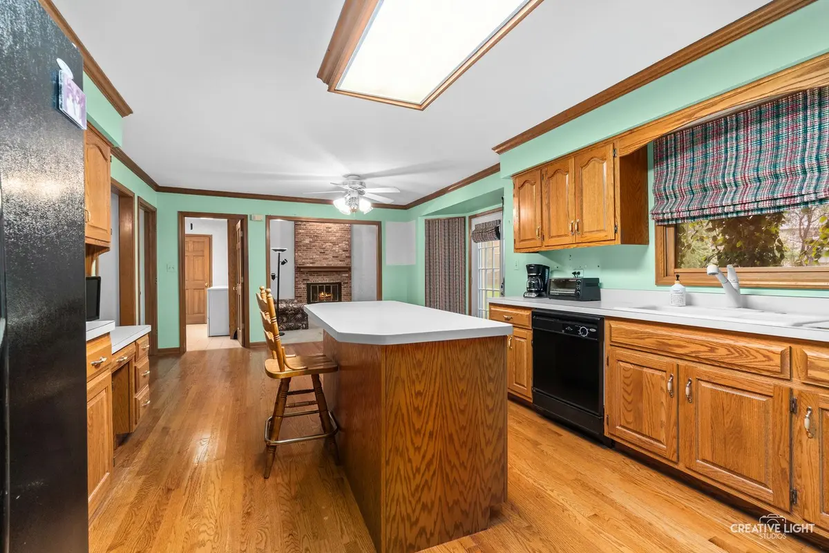 717 Queens Gate Circle