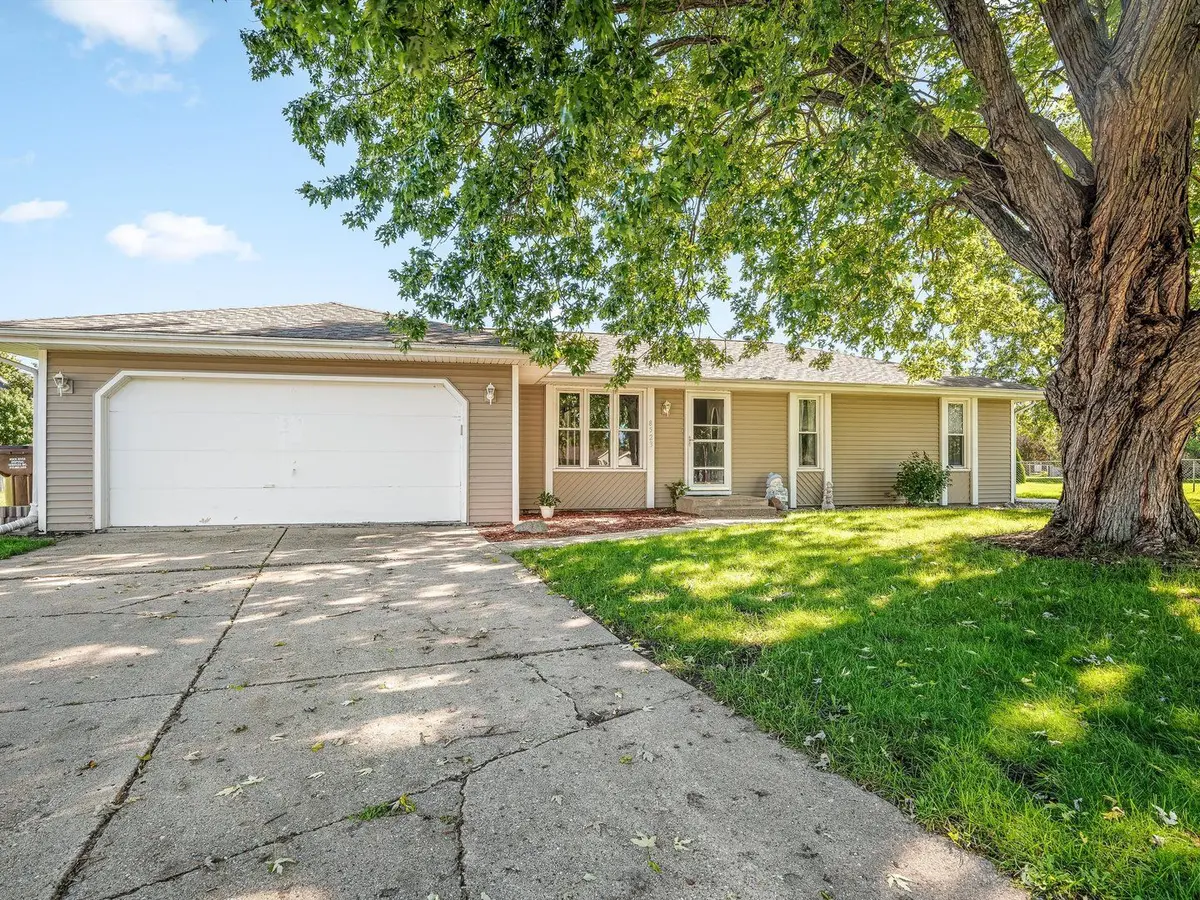 8523 Terrang Court