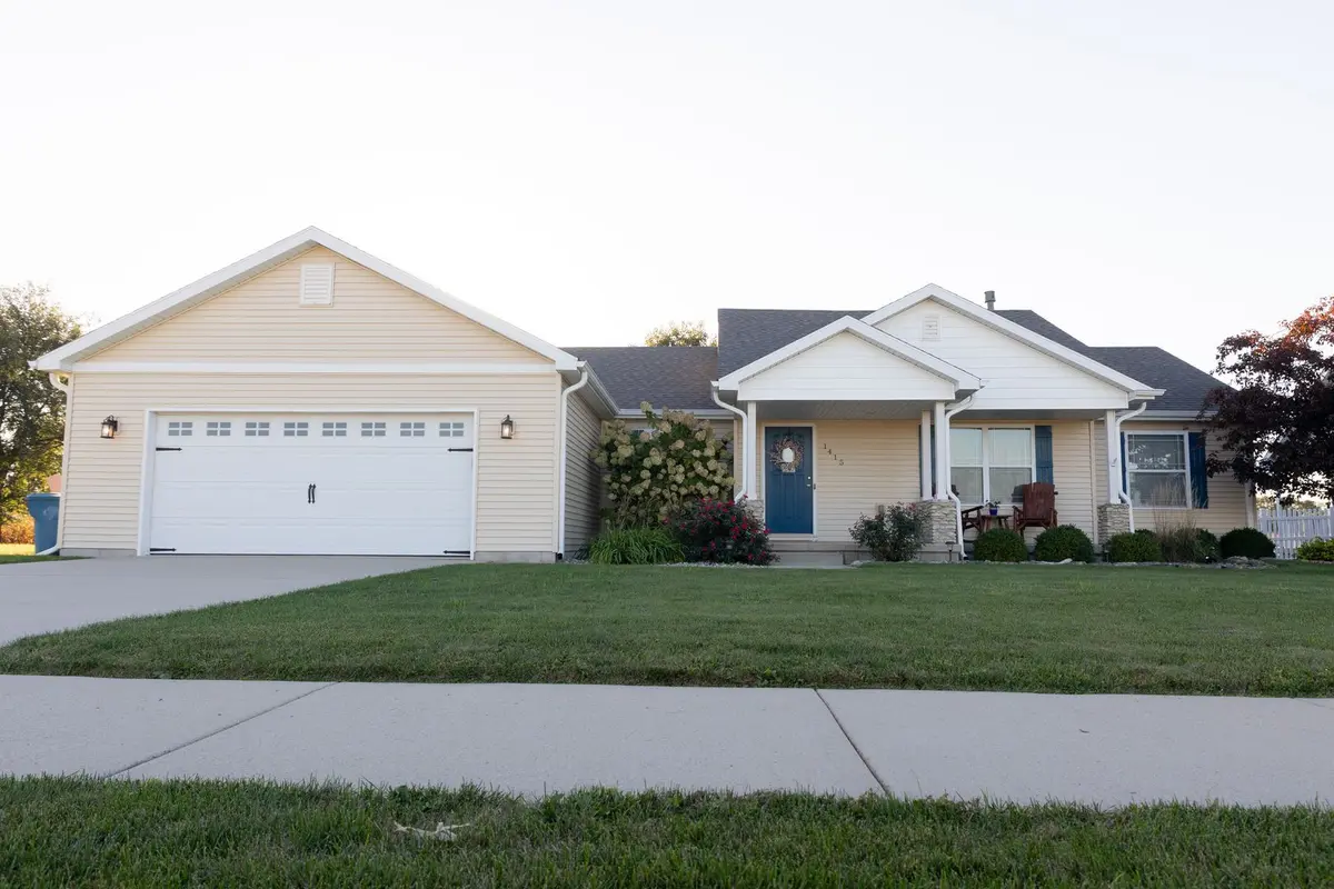 1415 Indian Trail
