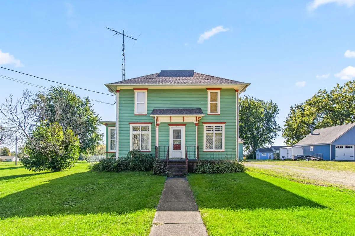 611 Chicago Road