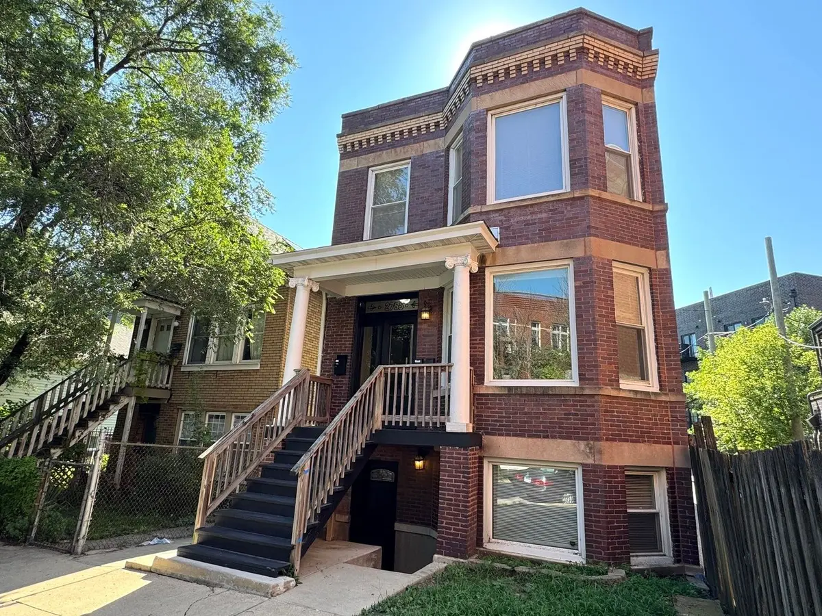 2765 W Francis Place