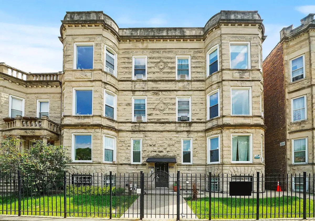 3131 W Augusta Boulevard