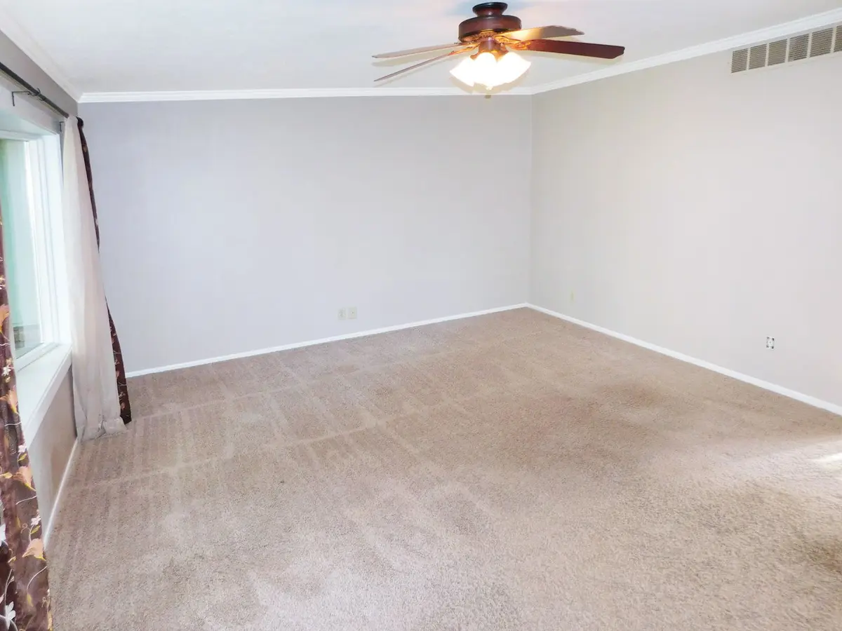 12544 Chuckanut Drive