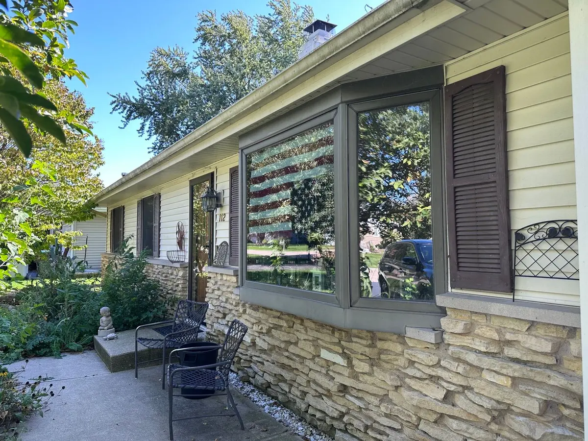112 W Carol Avenue