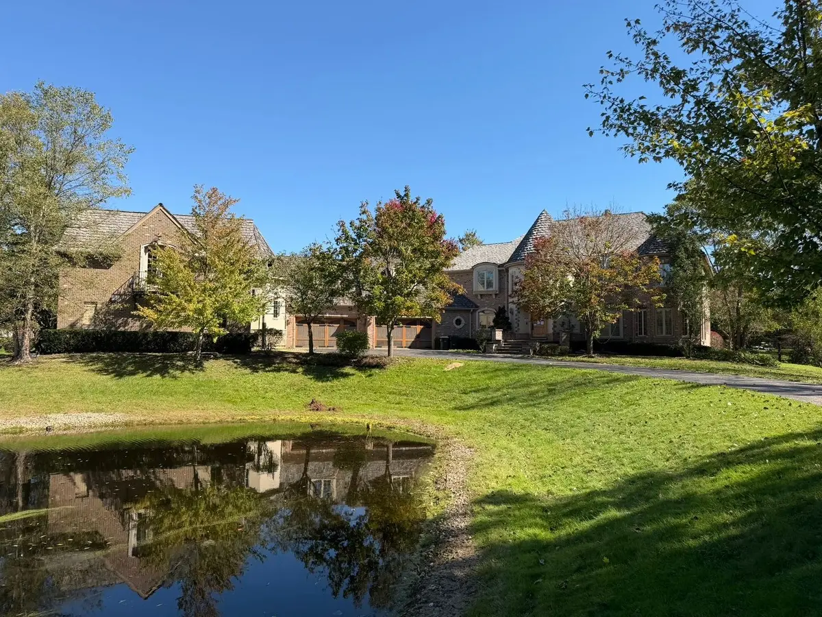 26421 N Middleton Parkway
