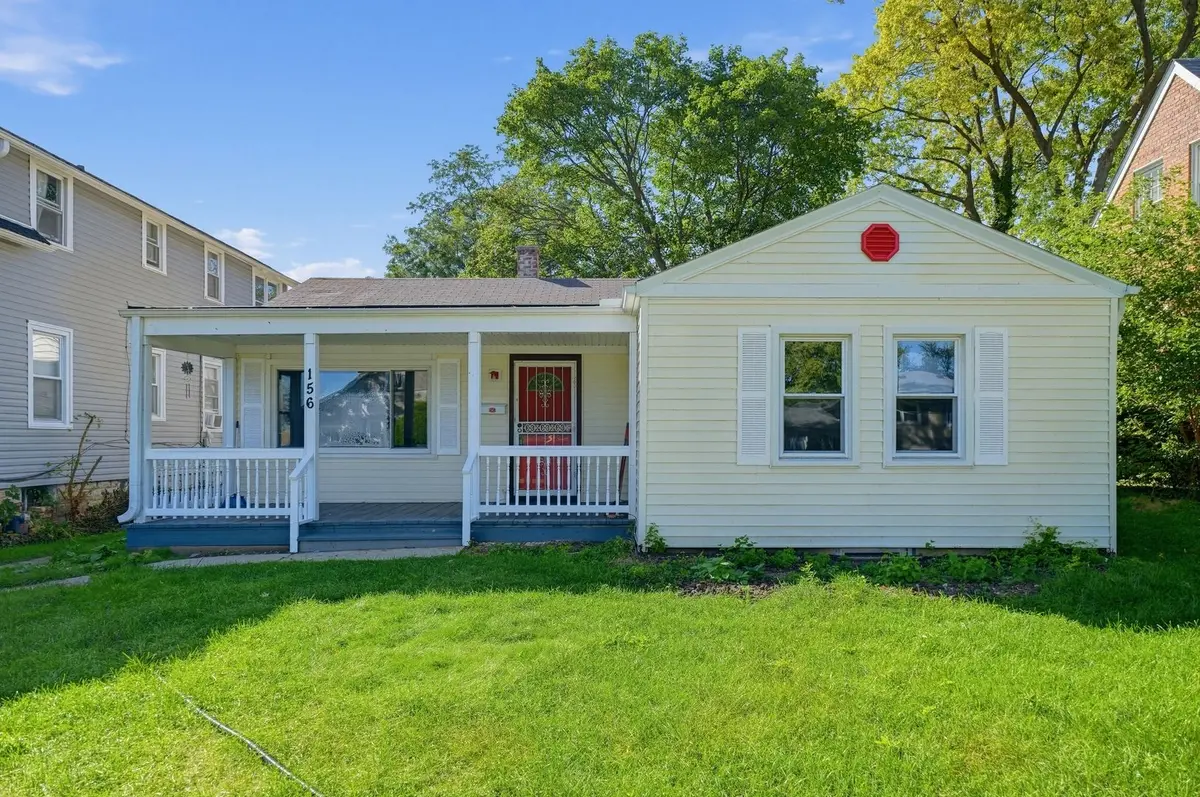 156 Oak Avenue