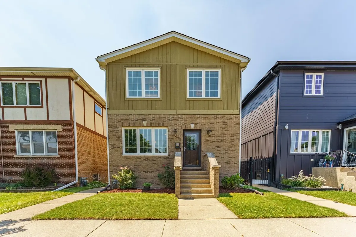 2030 N 72nd Court