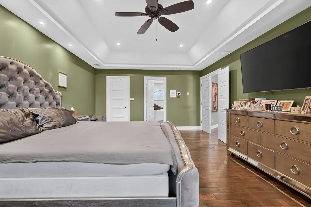 13207 HUNT MASTER Lane