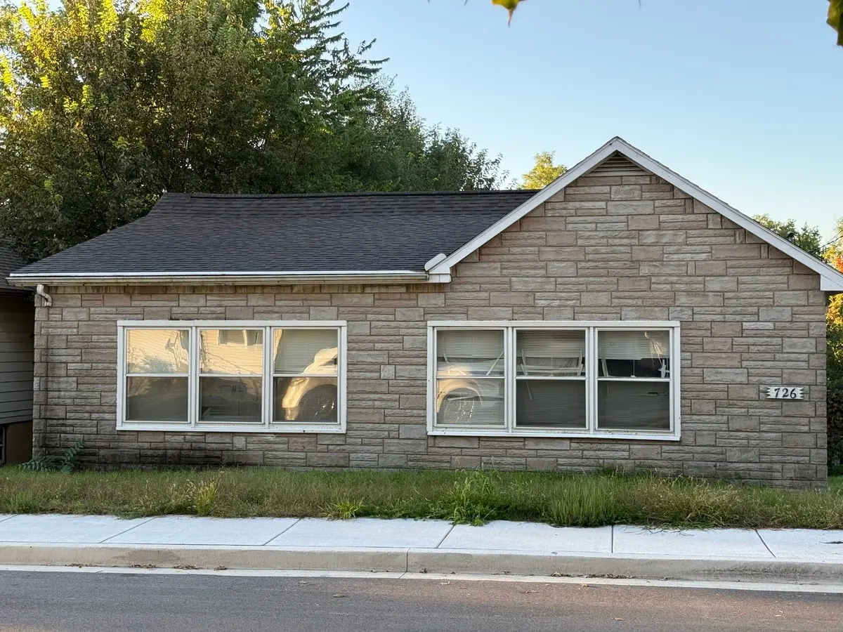 726 6th Street
