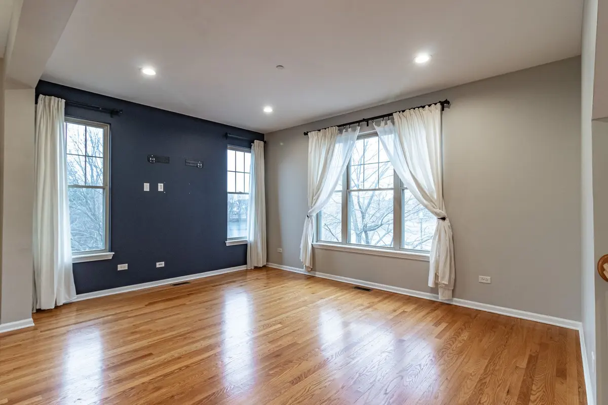 1140 Danforth Court