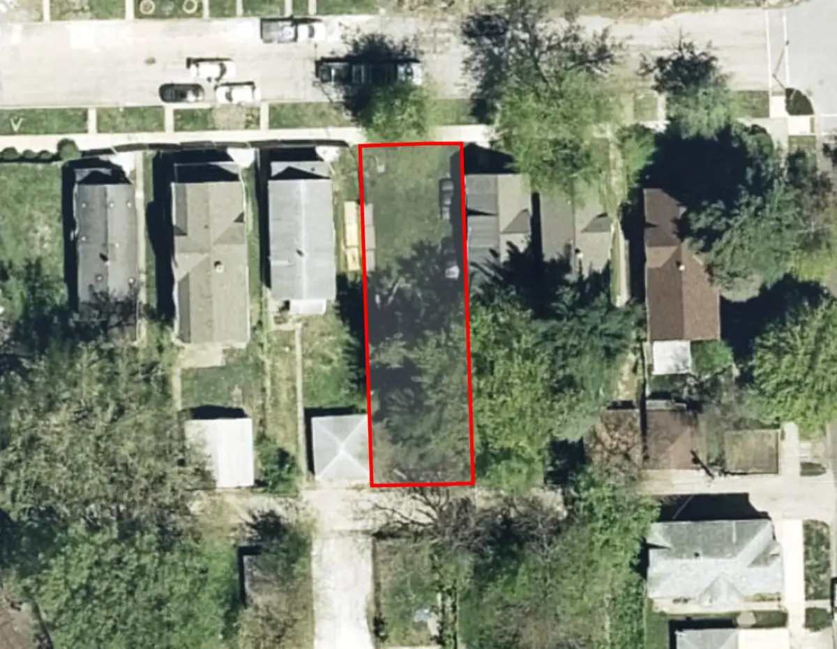 315 W 112th Place