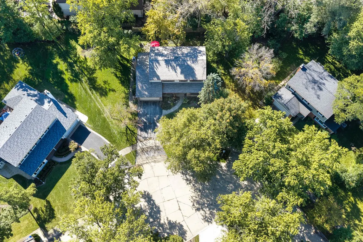 995 Hunter Court