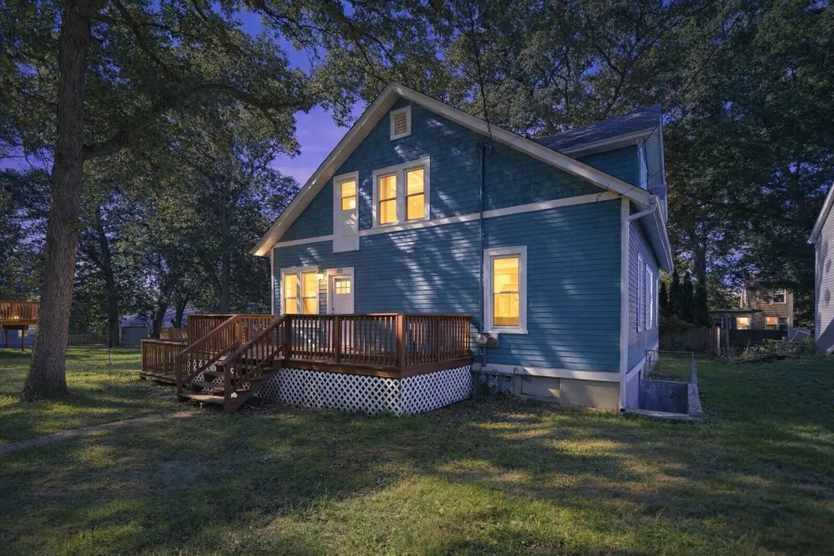 4823 S Little Drive