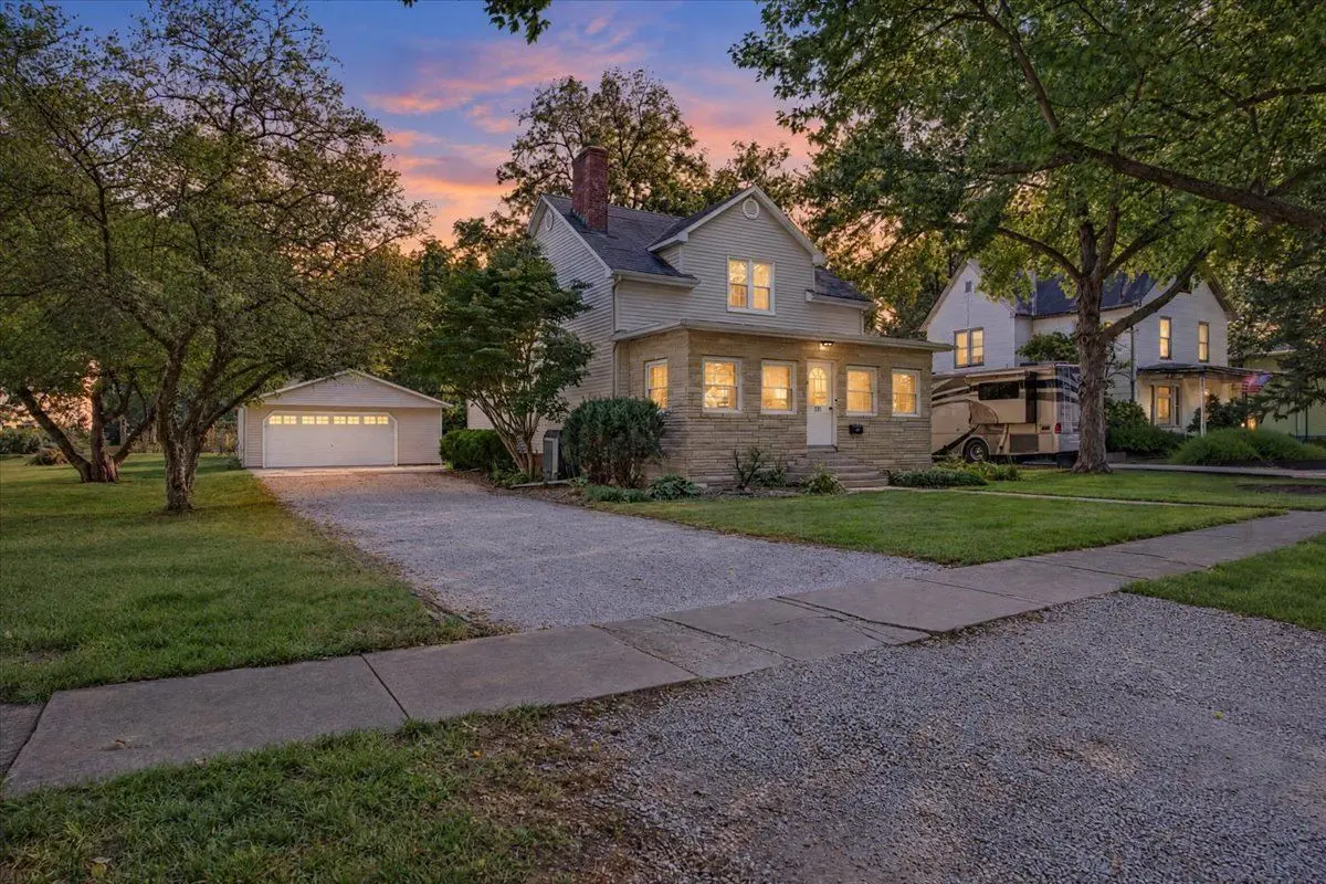 531 S 4th Street