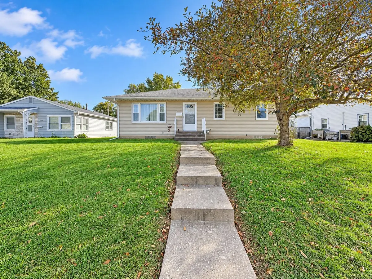 1541 Florence Lane