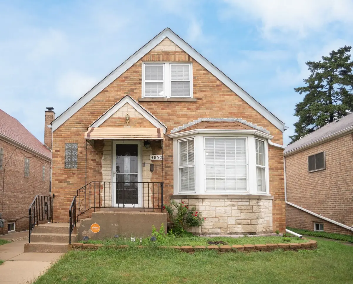 4850 W Waveland Avenue