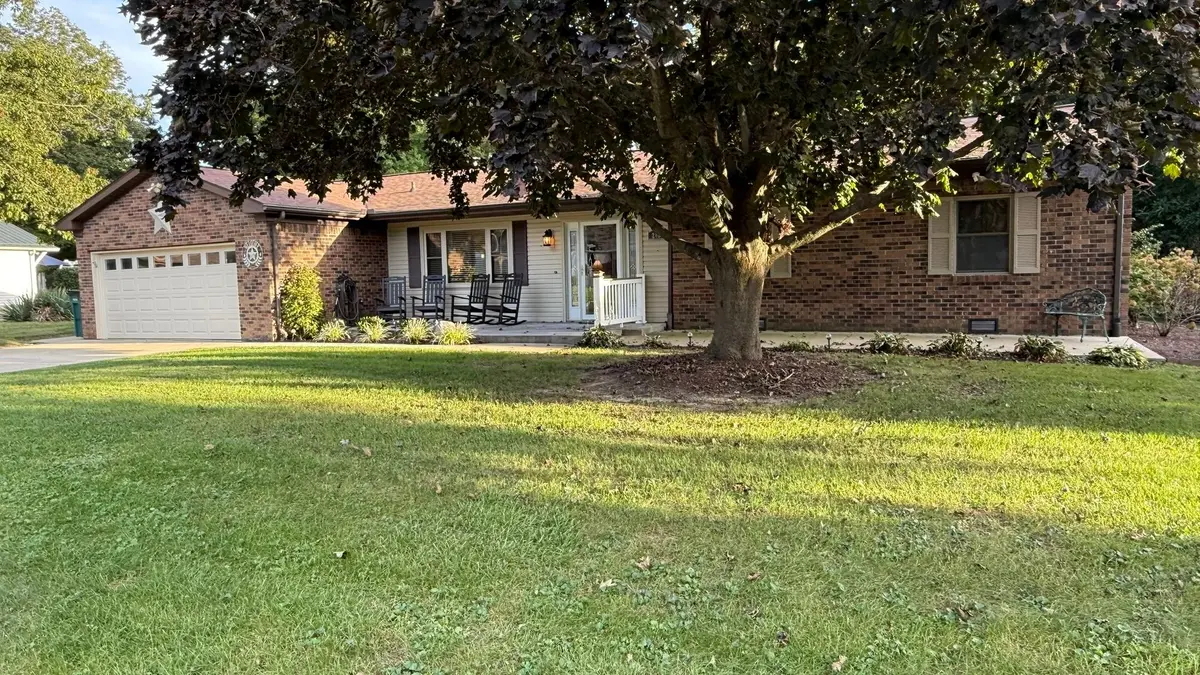 206 Cherokee Drive