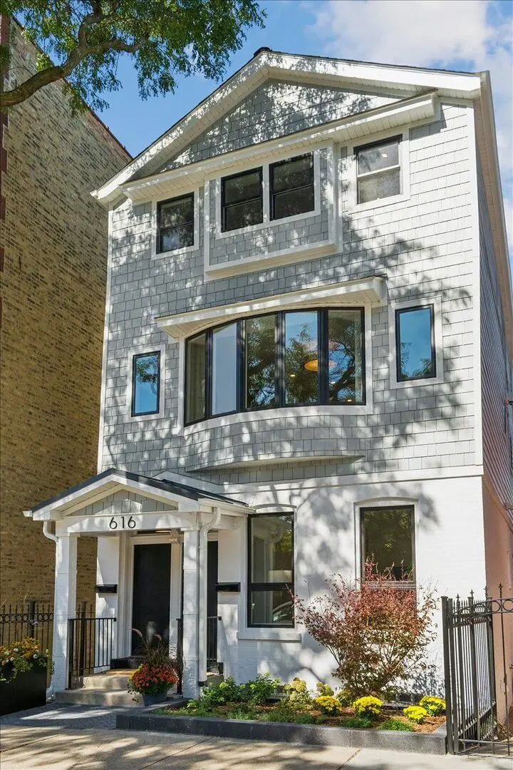 616 W Willow Street