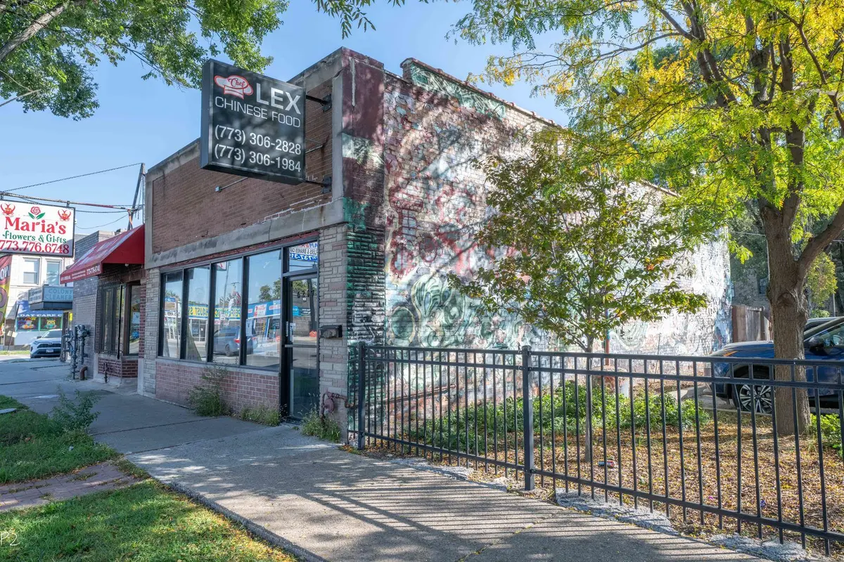 6207 S Kedzie Avenue