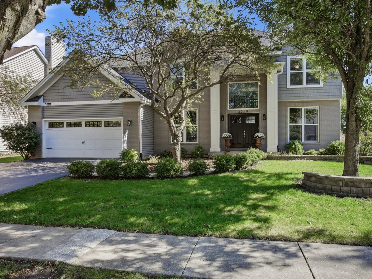 2559 Walnut Avenue