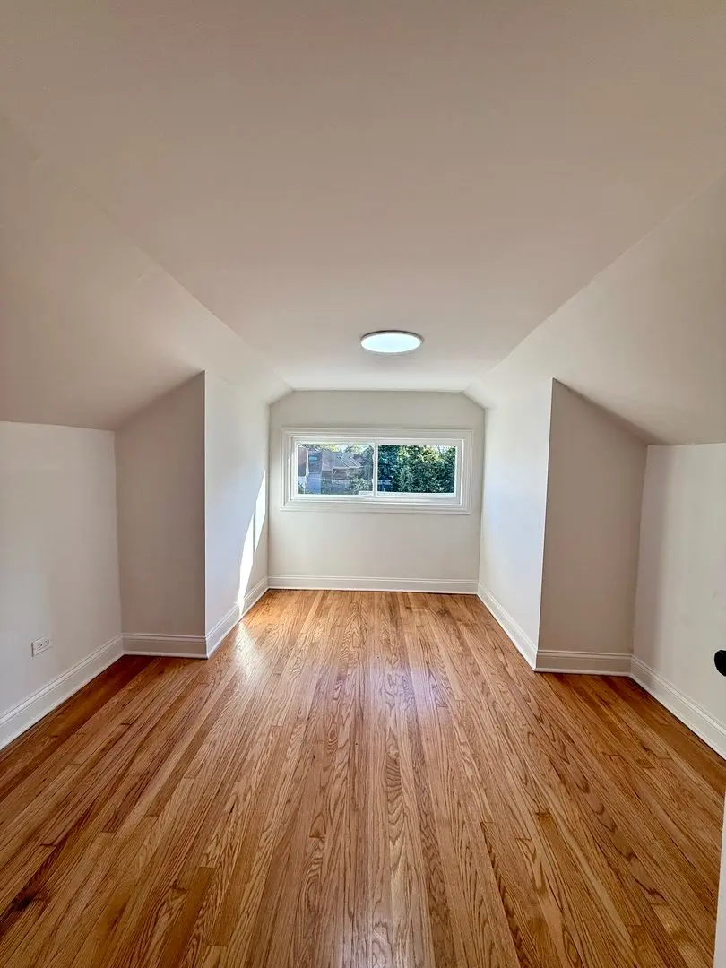 1413 W 97th Street