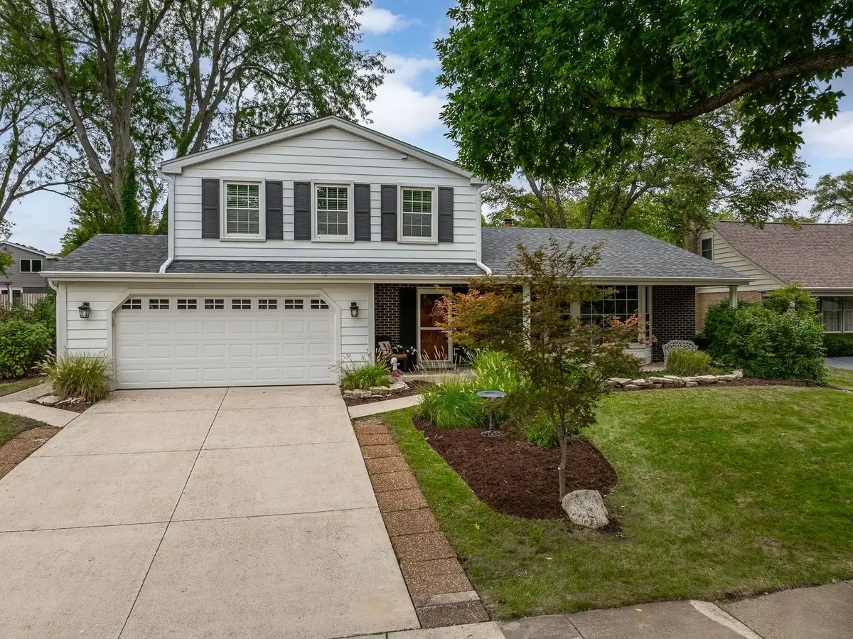601 Menominee Lane