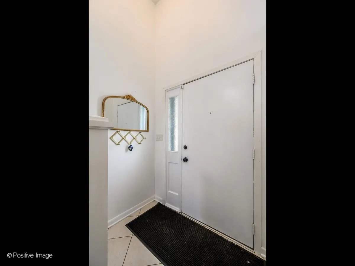 557 Delaware Trail