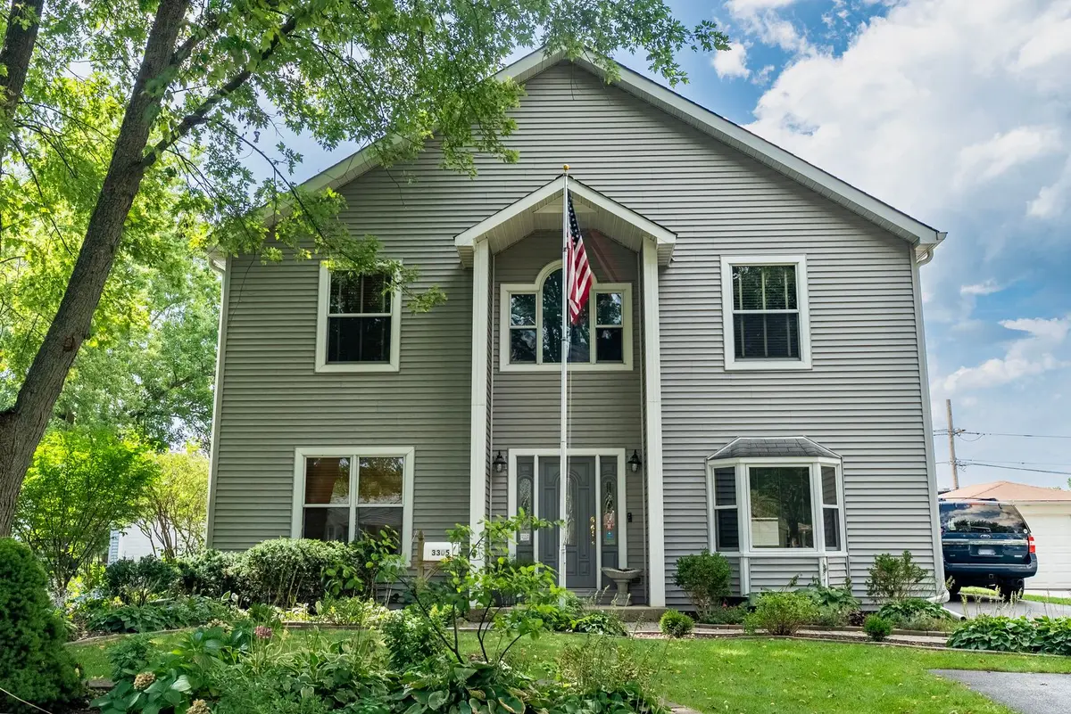 3305 Pheasant Drive