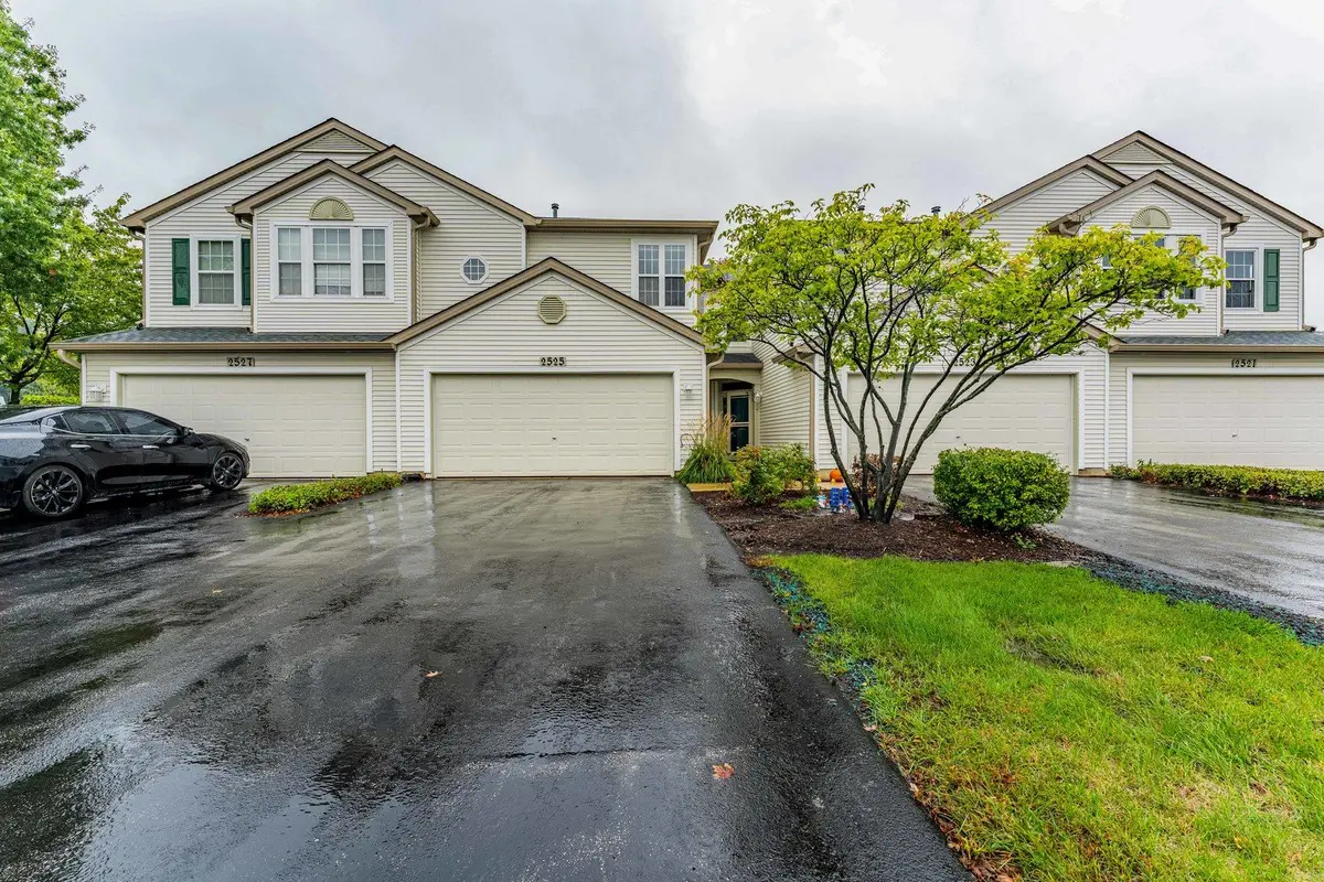 2525 Looking Glass Court