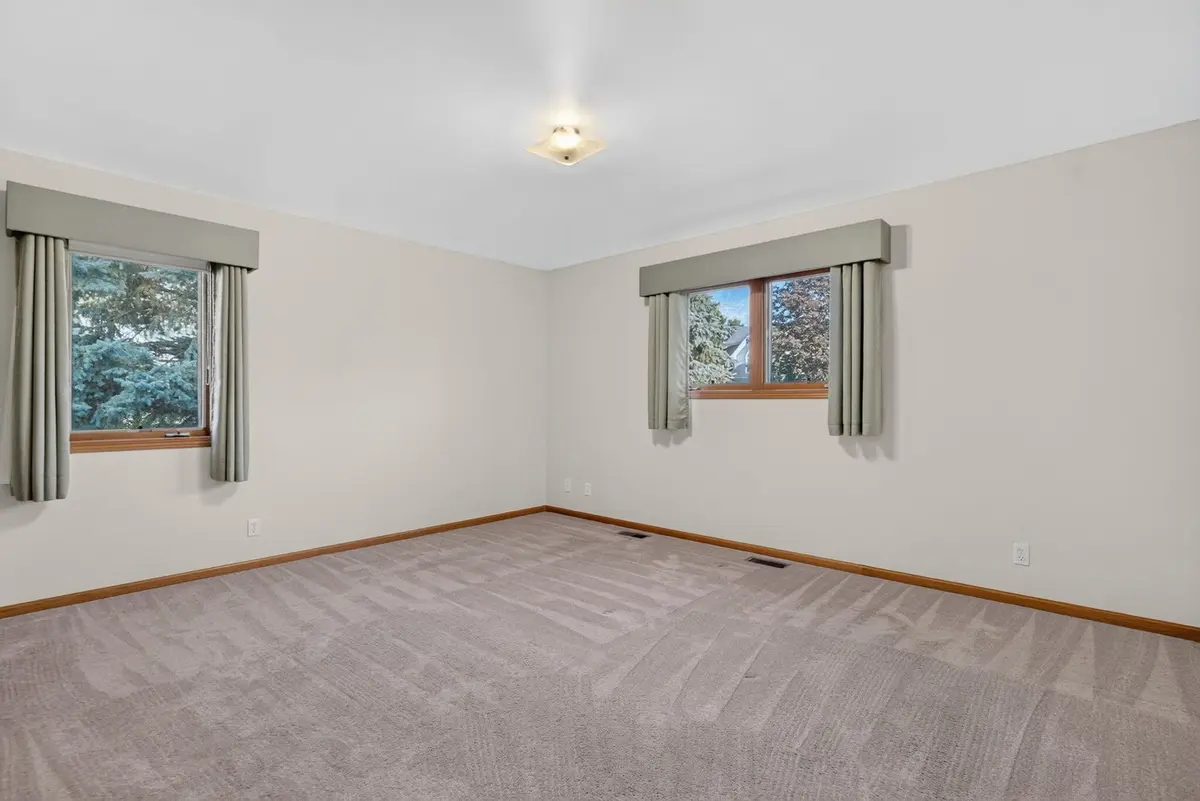 25053 W Mcmillin Drive